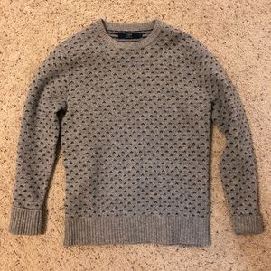 Lambs wool sweater